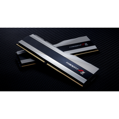 Модуль пам'яті для комп'ютера DDR5 32GB (2x16GB) 6000 MHz Trident Z5 RGB Silver G.Skill (F5-6000J4040F16GX2-TZ5RS) - фото 5 Модуль пам'яті для комп'ютера DDR5 32GB (2x16GB) 6000 MHz Trident Z5 RGB Silver G.Skill (F5-6000J4040F16GX2-TZ5RS) - фото 5