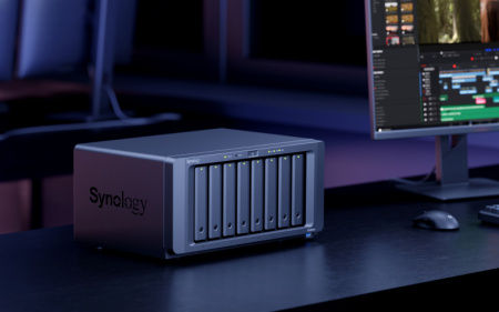 Мережеве сховище NAS Synology DS1823xs+ - фото 2