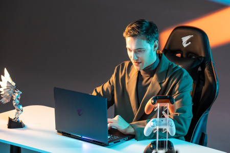 Gigabyte Ноутбук AORUS 16X 16.0 QHD 165Hz, Intel i7-13650HX, 16GB, F1TB, NVD4070-8, W11, чорний - фото 11