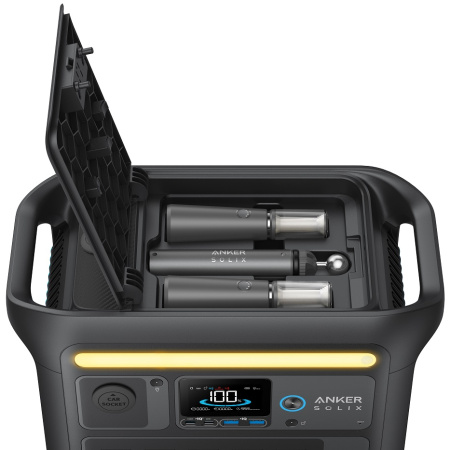 Портативна зарядна станція Anker Solix C800X - фото 4