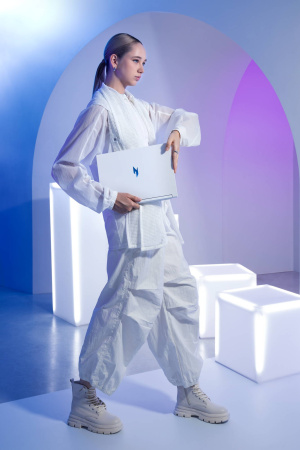 Acer Ноутбук Nitro V 14 ANV14-61 14.5" WQXGA IPS, AMD R7-8845HS, 32GB, F1TB+F1TB, NVD4050-6, Lin, білий - фото 18