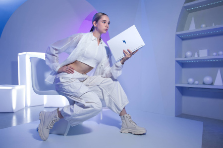 Acer Ноутбук Nitro V 14 ANV14-61 14.5" WQXGA IPS, AMD R7-8845HS, 32GB, F1TB+F1TB, NVD4050-6, Lin, білий - фото 16