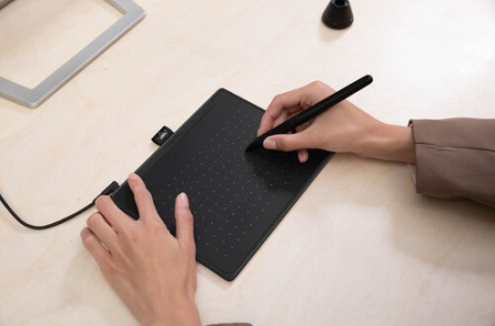 Графічний планшет Huion 6.3"x3.9" RTS-300, USB-C, чорний - фото 3