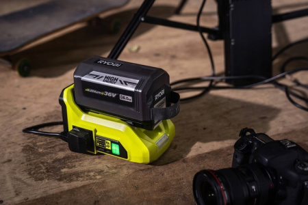 Інвертор напруги акумуляторний Ryobi Max Power RY36BI300A-0 36В 300/500Вт розетка 1х220В роз'єм 1хUSB 1хType-C 0.85кг без АКБ та ЗП - фото 8 Інвертор напруги акумуляторний Ryobi Max Power RY36BI300A-0 36В 300/500Вт розетка 1х220В роз'єм 1хUSB 1хType-C 0.85кг без АКБ та ЗП - фото 8